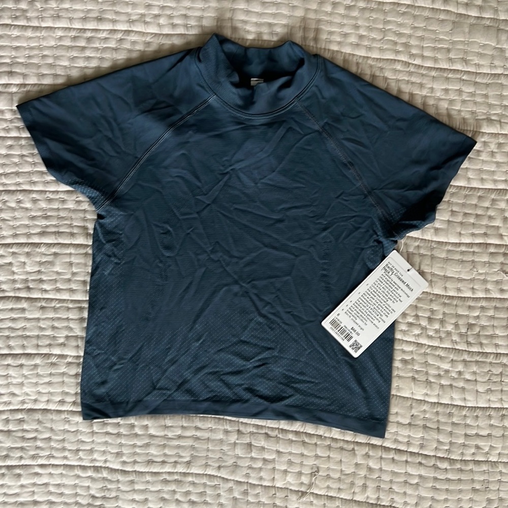 Lululemon Swiftly Cropped Mock Neck T